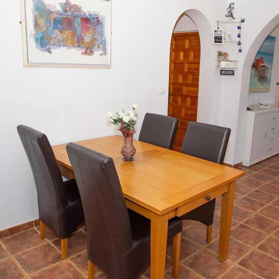 Casa Mari - Fabulous Semi-Detached Villa With Swimming Pool, Tennis Court And Huge Gardens Turre Spain